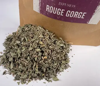 Tisanes Sacré français - Mélanges - Bien être - Rouge gorge - Pour une à deux tasses, remplissez votre boule ou sachet à thé et laisser infuser entre 4 et 6 min dans de l'eau frémissante. Boire chaud, froid ou même à température ambiante selon vos préférences.