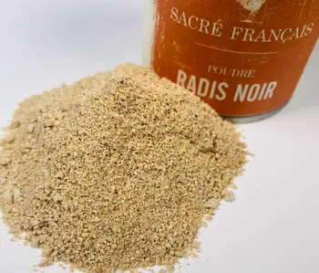 Épices Sacré français - Condiment - Poudre - Radis noir - <div>D'une belle saveur longue et douce, ce radis biologique déshydraté en basse température conserve toutes ses propriétés afin de détoxifier le foie et favoriser la sécrétion de la bile.</div>