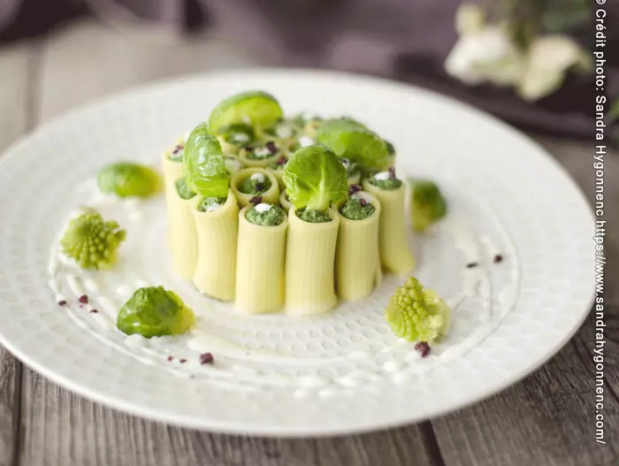 Recette de ricatoni du Cheffe Stéphanie Bottreau - © Crédit photo: Sandra Hygonnenc https://www.sandrahygonnenc.com/